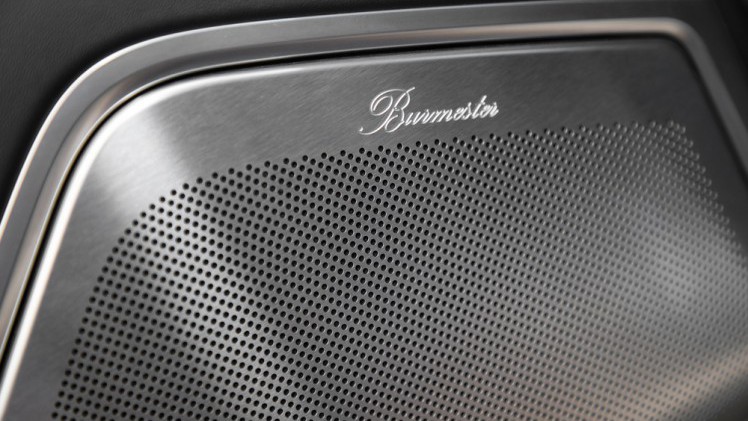 Porsche liet specialist Burmester speciaal voor de nieuwe Panamera en Cayenne een 3D sound systeem ontwikkelen.