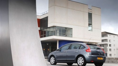 Ken je het gevoel dat je partner vraagt: zie je iets aan mij?, maar dat je geen idee hebt waar je moet kijken? Ja? Mooi. Datzelfde gevoel bekroop ons namelijk bij het zien van de vernieuwde Citron
