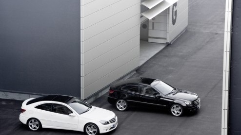 De Mercedes-Benz CLC-Klasse staat vanaf juni bij de Nederlandse Mercedes-Benz dealer. Hieraan voorafgaand zijn de prijzen van deze coup bekendgemaakt. Vanaf 34.800 euro staat er een nieuwe CLC voor d