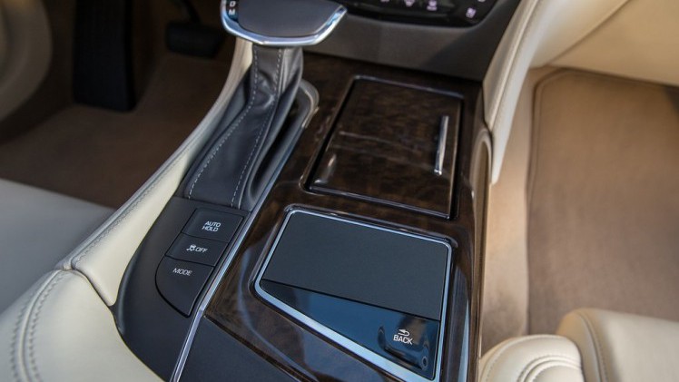 Het segment van de toplimos wordt vooral gedomineerd door de grote Duitse merken, maar vergeet ook Cadillac niet. Dat biedt de CT6 aan. Hoe die auto bevalt zocht AutoVandaag uit tijdens een rijtest.