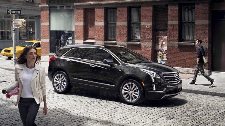 De Cadillac XT5 neemt het voortouw van een nieuwe SUV-generatie bij Cadillac. De XT5 volgt de SRX SUV op en komt in 2016 naar Europa.