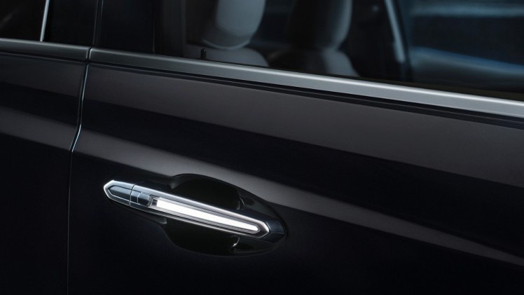 De Cadillac XT5 neemt het voortouw van een nieuwe SUV-generatie bij Cadillac. De XT5 volgt de SRX SUV op en komt in 2016 naar Europa.