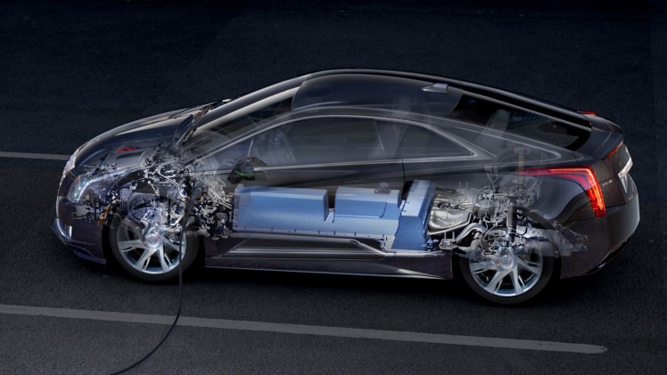 Cadillac komt eerst met plug-in hybrides op de markt en daarna staan pas volledig elektrische modellen op de rol.