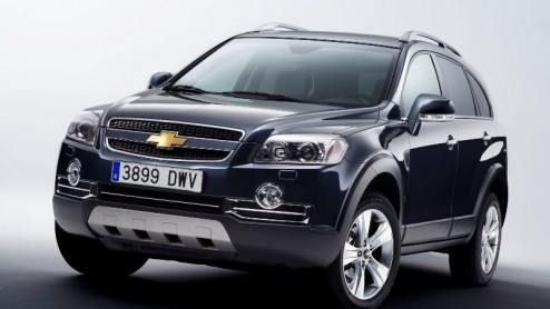 Chevrolet breidt het gamma van de Captiva uit met de Captiva Sport. De succesvolle SUV van het merk wordt voorzien van luxe en sportieve details. Na het kiezen van de tweeliter diesel of 3.2 zescilind