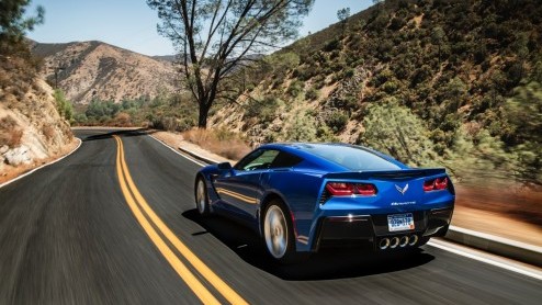 Chevrolet stuurt de nieuwe Corvette Stingray naar Nederland. Eerste exemplaren arriveren begin januari in de showroom van Chevrolet Nefkens in Amersfoort. Prijzen beginnen bij 125 mille.
