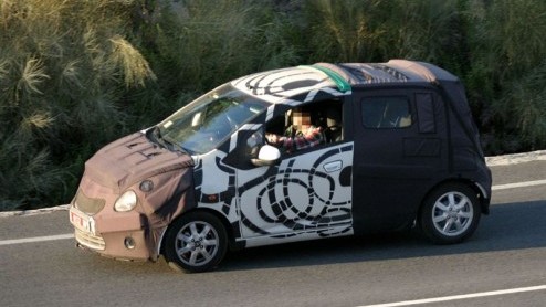 De Chevrolet Matiz gaat al even mee, tijd voor een opvolger dus. Deze rijdt al rond in Frankrijk, en wel onder de cryptische naam M300.