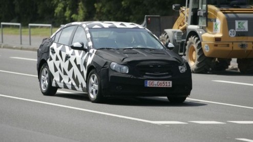 De huidige Chevrolet Nubira stamt uit de tijd dat Chevrolet nog Daewoo was. In 2004 is er, met de overname van het merk, een Chevrolet logo op geplakt. Verder veranderde er niet zoveel aan de auto. Nu