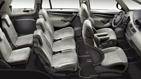 Hebben wij vorige week aan jullie nog het schaalmodel laten zien van de nieuwe (zevenzits) Picasso, Citroen heeft vandaag het echte model gepresenteerd.