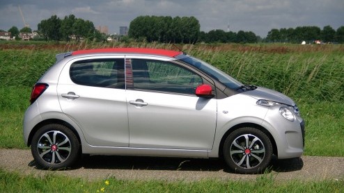 Rijtest nieuwe Citron C1, geheel vernieuwd, wijkt nu meer af van z'n trio-genoten dan voorheen.