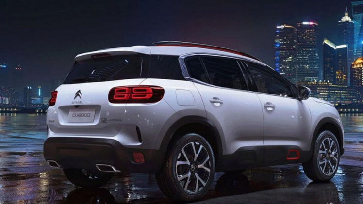 Citron mag dan wel later deze maand de conceptcersie onthullen, de productieversie van de C5 Aircross is al in vol ornaat op het internet beland.