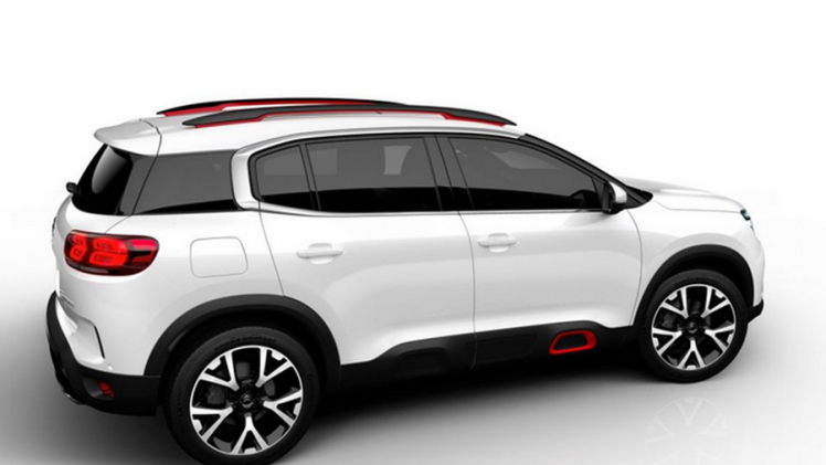 Citron mag dan wel later deze maand de conceptcersie onthullen, de productieversie van de C5 Aircross is al in vol ornaat op het internet beland.