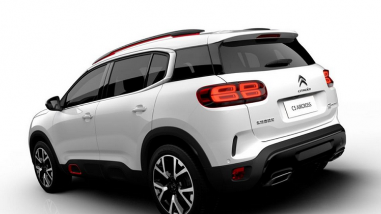 Citron mag dan wel later deze maand de conceptcersie onthullen, de productieversie van de C5 Aircross is al in vol ornaat op het internet beland.