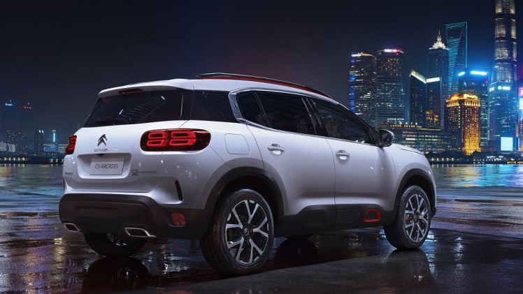 Op de Shanghai Motor Show heeft Citron de C5 Aircross onthuld. Hoe de auto eruit zag wisten we al, maar nu is ook de rest bekend. We zien hier zomaar de krachtigste Citron in serieproductie ooit!