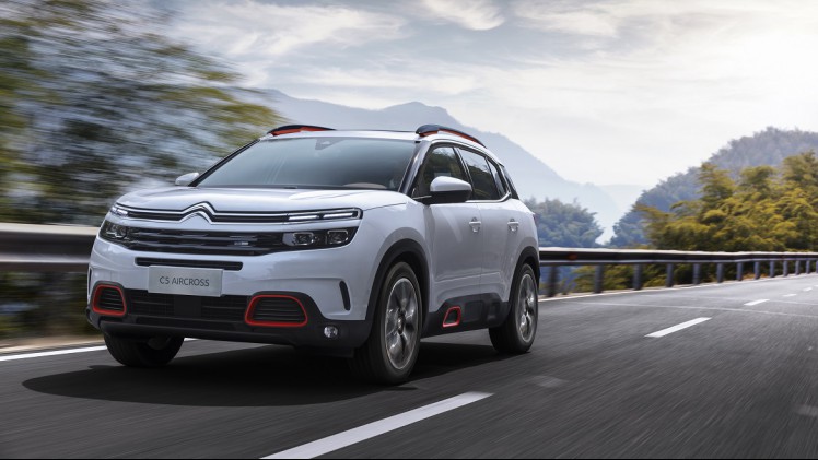 Op de Shanghai Motor Show heeft Citron de C5 Aircross onthuld. Hoe de auto eruit zag wisten we al, maar nu is ook de rest bekend. We zien hier zomaar de krachtigste Citron in serieproductie ooit!