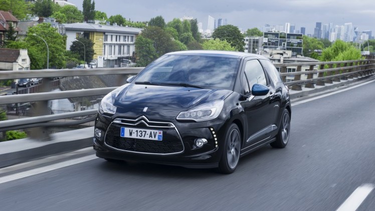 Citron DS3 met automaat voortaan als Puretech 110 EAT6 voor prijzen vanaf 21.590 euro.