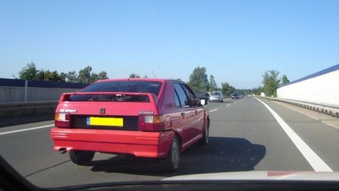 Het is weer tijd voor een nieuwe aflevering Gespot! Er zijn weer vele fotos ingezonden en we hebben er weer een mooie compilatie gemaakt. In deze Gespot! is veel variatie te vinden, van een Porsche t