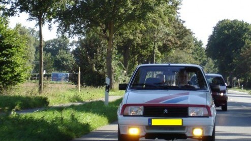 Het is weer tijd voor een nieuwe aflevering Gespot! Er zijn weer vele fotos ingezonden en we hebben er weer een mooie compilatie gemaakt. In deze Gespot! is veel variatie te vinden, van een Porsche t