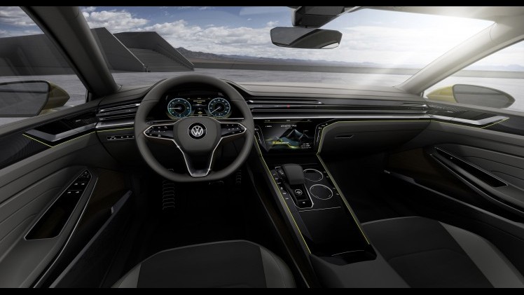 Volkswagen Sport Coup Concept GTE kan als opvolger gaan dienen voor de CC en daarmee een plekje bemachtigen tussen de Passat en Phaeton.
