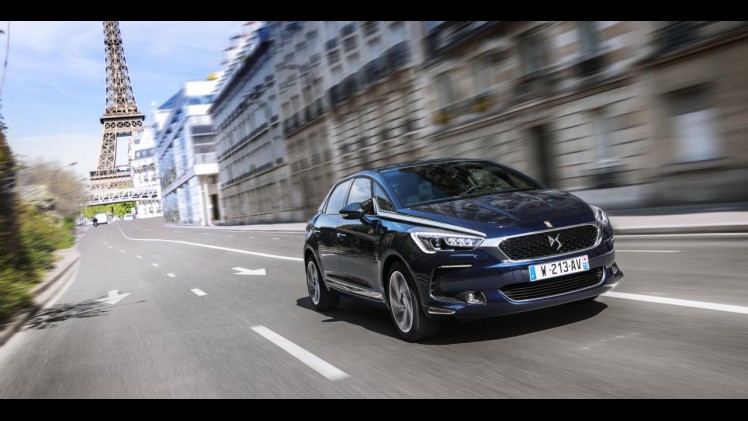 Autotest nieuwe DS5, het faceliftmodel van de Citro?n DS 5. We rijden de Fransoos met de BlueHDi 180 inclusief automaat en dat is een heerlijkheid.