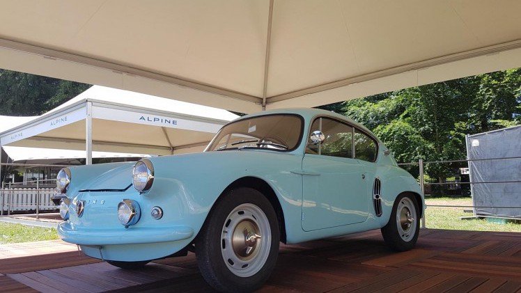 Het afgelopen weekend was het concours d'lgance op het Paleis het Loo weer 'the place to be' voor de oldtimerliefhebber.