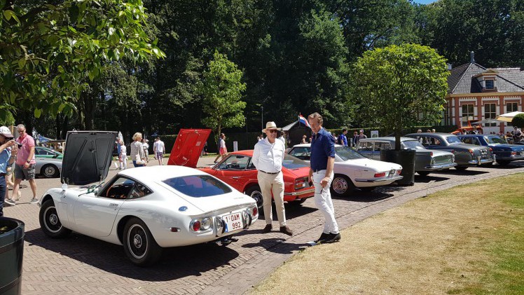 Het afgelopen weekend was het concours d'lgance op het Paleis het Loo weer 'the place to be' voor de oldtimerliefhebber.