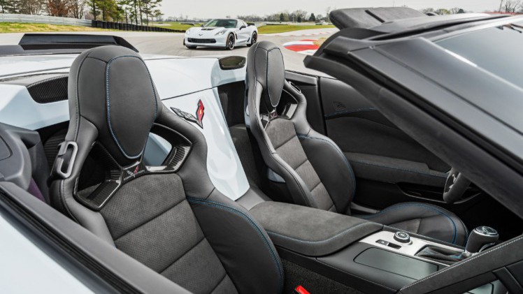 Chevrolet begint nu al met de viering van de 65ste verjaardag van de Corvette met de lancering van de Carbon 65 Edition.