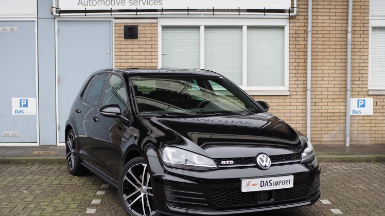 DAS Automotive Services begeleid het volledige aankoopproces tot en met het kenteken bij aanschaf van een auto uit Duitsland.
