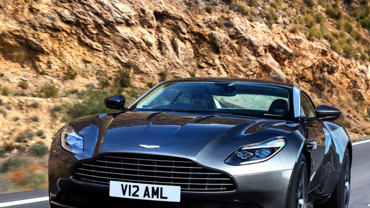 De belangrijkste, lichtste en meest dynamische Aston Martin ooit is de nieuwe DB11.