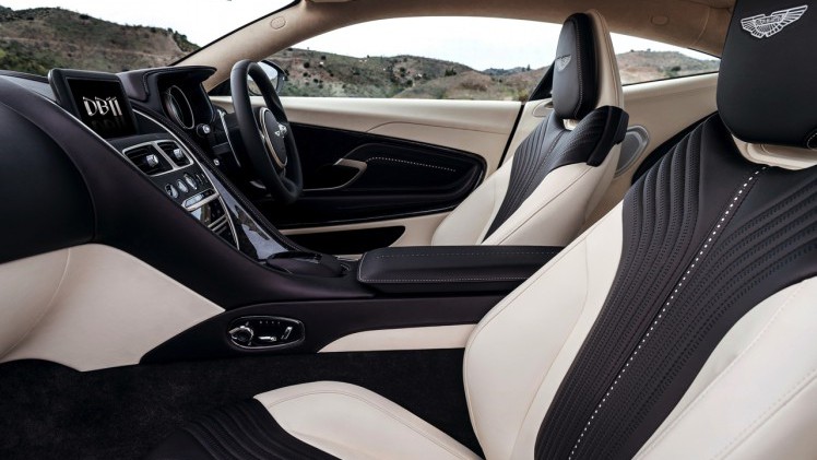De belangrijkste, lichtste en meest dynamische Aston Martin ooit is de nieuwe DB11.