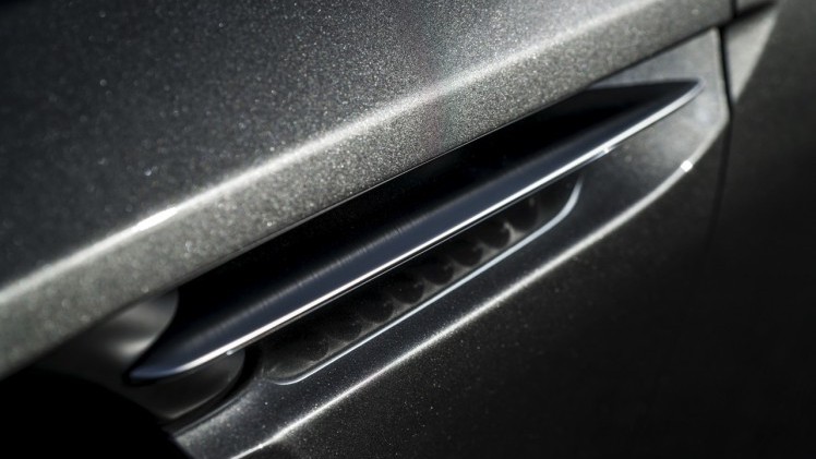 De belangrijkste, lichtste en meest dynamische Aston Martin ooit is de nieuwe DB11.