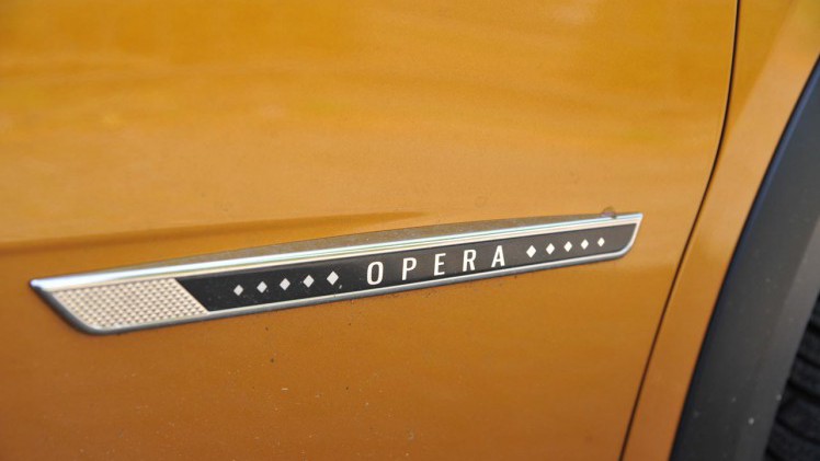 De DS 7 Crossback is de eerste volledig nieuwe auto onder het DS label. Kan deze SUV overtuigen in de premium klasse?