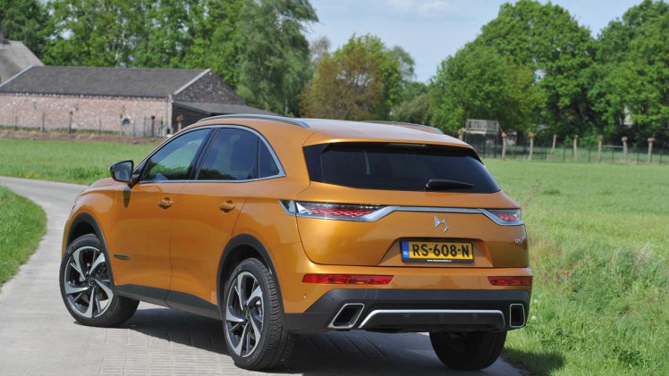 De DS 7 Crossback is de eerste volledig nieuwe auto onder het DS label. Kan deze SUV overtuigen in de premium klasse?