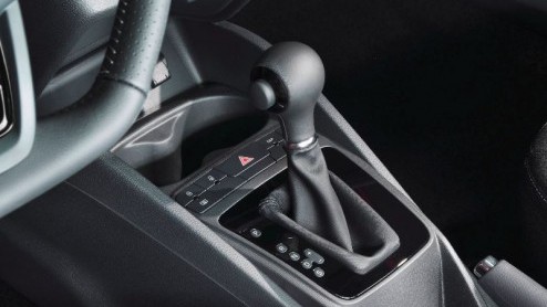 De snelschakelende DSG-versnellingsbak van de VAG-groep staat zoals we weten garant voor sportief rijplezier. Dat een merk als Seat dan ook kan profiteren van deze tranmissie in haar modellen zal geen