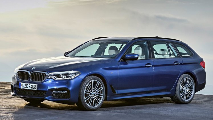 De BMW 5 Serie is in sedanvorm al in de nodige uitvoeringen aan de wereld getoond. Op de Touring was het nog even wachten, tot nu. Dit is hem dan!