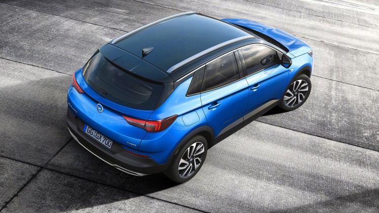 Opel heeft het digitale doek getrokken van de Grandland X, de grootste SUV van het merk en het derde lid van de X-familie.