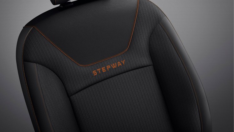 De Dacia Logan MCV Stepway wordt ingeluid met een Srie Limite. Het introductiemodel heeft meer uitrusting en een luxeren aankleding aan boord.