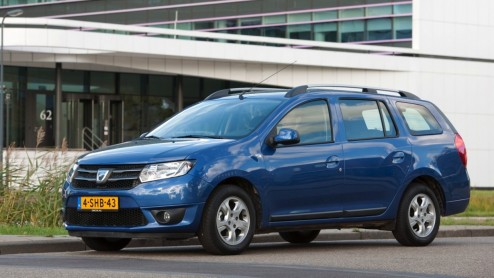 Autotest Dacia Logan MCV TCe90. De Dacia Logan MCV is terug. Nog steeds heel ruim maar nu een vijfzitter. Prijs nog altijd heel scherp gezien ruimte-aanbod. Veel zuiniger en stiller.