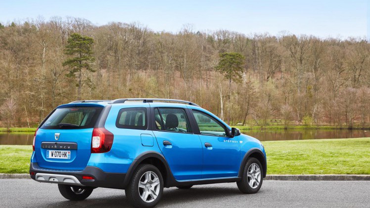 De op Genve gelanceerde Dacia Logan MCV Stepway staat inmiddels bij de dealer.