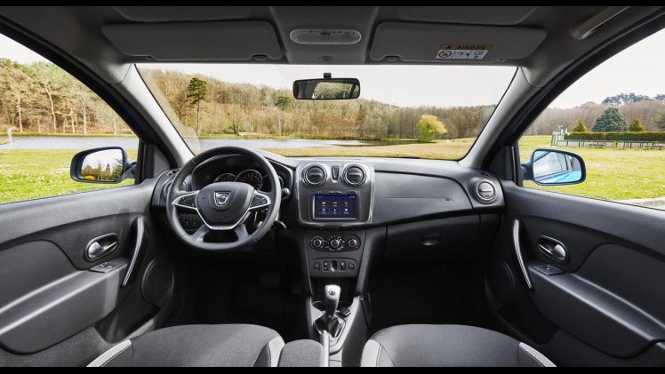 De op Genve gelanceerde Dacia Logan MCV Stepway staat inmiddels bij de dealer.