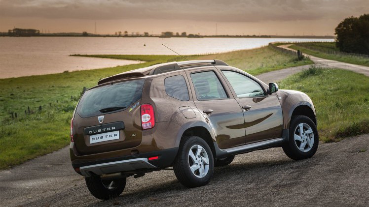 Dacia naar BedrijfsautoRAI met Dokker VAN en Duster 4x4 VAN.
