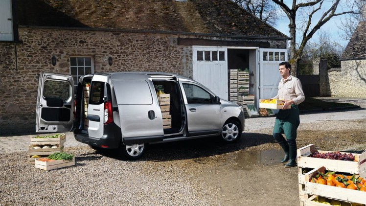 Dacia naar BedrijfsautoRAI met Dokker VAN en Duster 4x4 VAN.