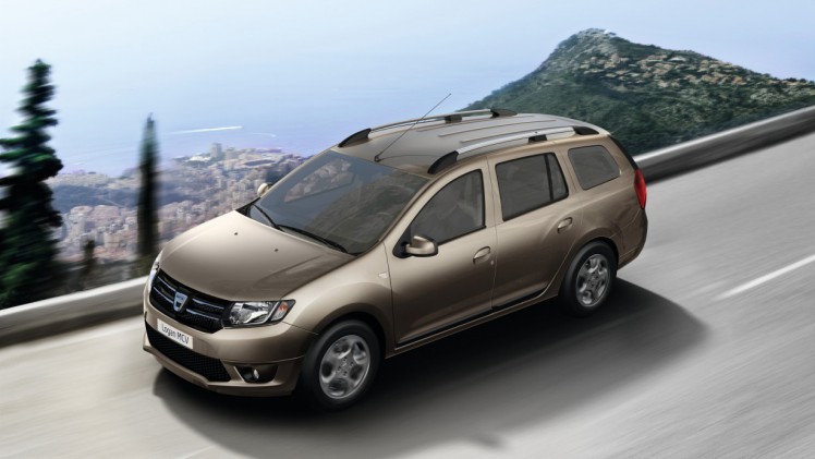 Dacia naar IAA met facelift voor Duster modeljaar 2016 en een nieuwe automaat, de Easy-R voor Logan en Sandero.