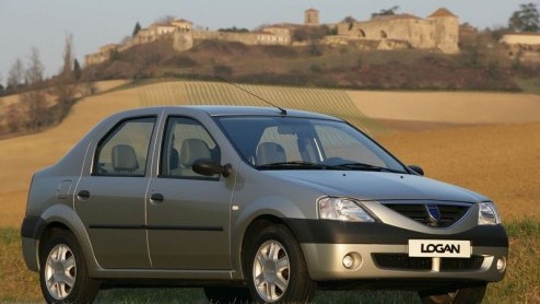 Het is de goedkoopste dieselauto op de Nederlandse markt, de Dacia Logan 1.5 dCi. Hij staat al vanaf 13.495 euro voor uw deur. En deze Roemeense Renault is ook nog eens lekker goedkoop te rijden.