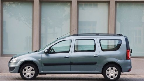 De schot in de roos van de laatste tijd is de Dacia Logan. Zeker al MCV valt deze ruimte-gigang-voor-budget-prijs behoorlijk in de smaak bij het Nederlandse publiek. Omdat Dacia relatief laat onze mar