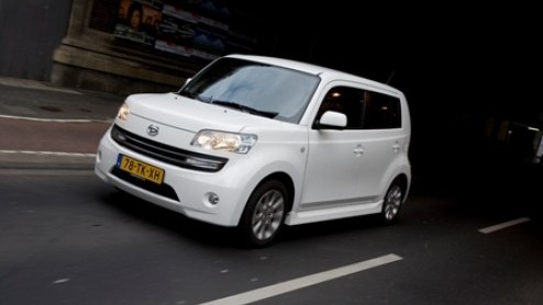 Actie bij Daihatsu in het najaar. De Japanners hebben tot eind deze maand voordeeltjes weg te geven. Het kan oplopen tot 1900 euro, tenminste als je de milieusubsidie van de energielabels meetelt. In