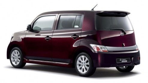 In Amerika en Japan is er een nieuwe rage ontstaan in de autowereld door de komst van de Scion xB. Scion is door Toyota op de markt gebracht als merk om meer jongeren te trekken.