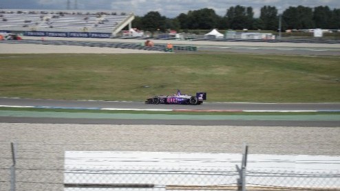 Autovandaag wil zich steeds meer laten zien op grote autosport evenementen. We mochten dus niet ontbreken op de grote premire van de eerste Champcar Grand Prix op Nederlandse bodem. Het TT-circuit va