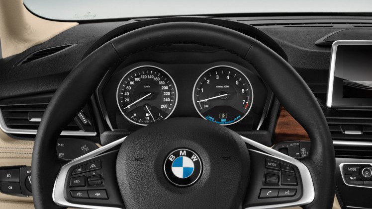 BMW introduceert de 225xe als plug-in hybride variant van de 2 Serie Active Tourer. De BMW F45 PHEV komt eind 2015 op de markt met 7% bijtelling.