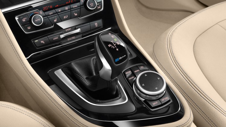 BMW introduceert de 225xe als plug-in hybride variant van de 2 Serie Active Tourer. De BMW F45 PHEV komt eind 2015 op de markt met 7% bijtelling.