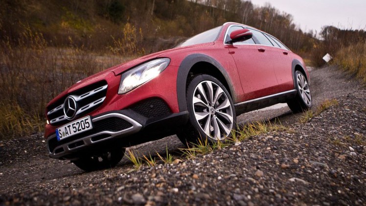Mercedes-Benz levert vanaf de huidige generatie E-Klasse ook een off-road-uitvoering voor de E-Klasse Estate, de All-Terrain. Hoe dat bevalt zocht AutoVandaag uit met een rijtest.